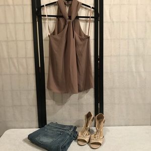 Gorgeous New York Transit shimmery cream heels